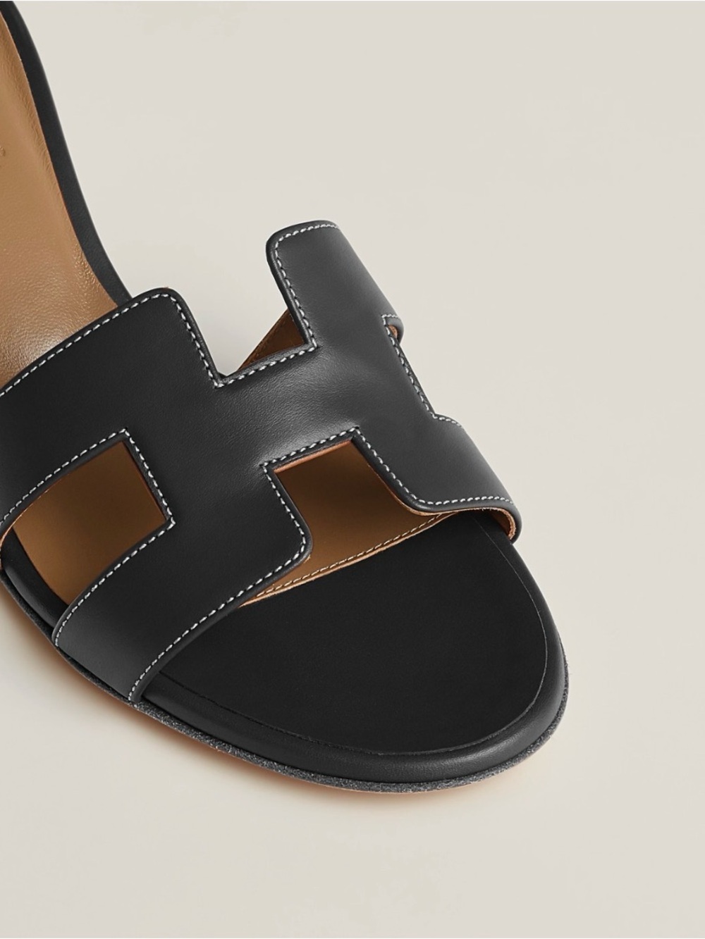 Hermes Black Leather Oasis Sandals - Picture 4 of 9